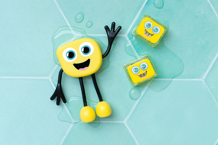 Glo Pals - character & light up bath toy - Alex