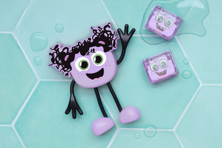 Glo Pals - character & light up bath toy - Lumi