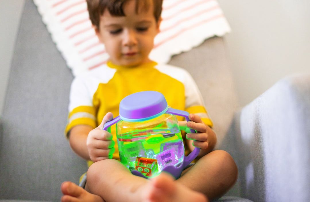 Glo Pals water activated play jar - purple