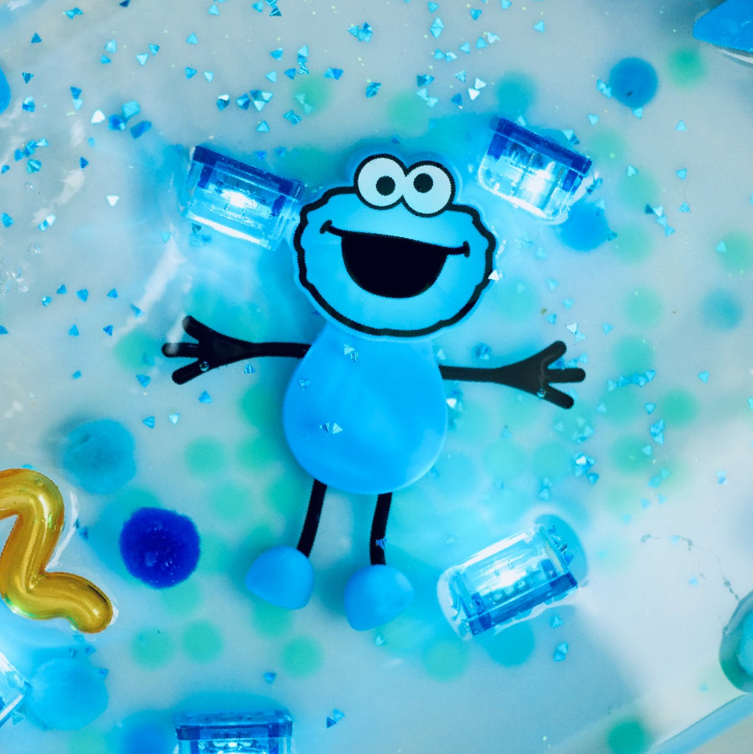 Glo Pals Sesame Street Light-Up Cookie Monster Character With Two Cubes, Colorful Glow , Safe Water Play, Sesame Street Characters